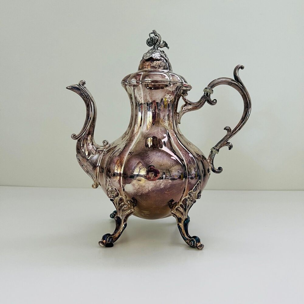 REED & BARTON 1795 Winthrop Silver Plated Melon Shape Coffee Teapot